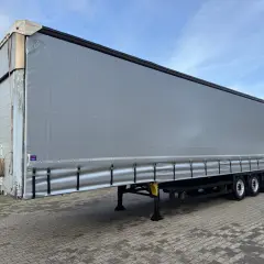 Naczepa VARIOS: Regulowana wysokość Klucz do transportu