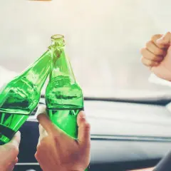 Ile alkoholu można wypić przed jazdą? Polskie limity i ryzyko