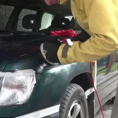 Jak polerować lakier samochodowy? Kompleksowy przewodnik DIY