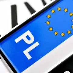 Ile kosztuje rejestracja samochodu 2025? Sprawdź kluczowe opłaty