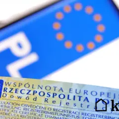 Ile kosztuje przerejestrowanie auta? Sprawdź wszystkie opłaty!