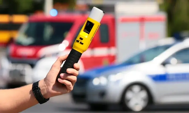 Jakie alkomaty ma Policja? Poznaj modele i zasady działania