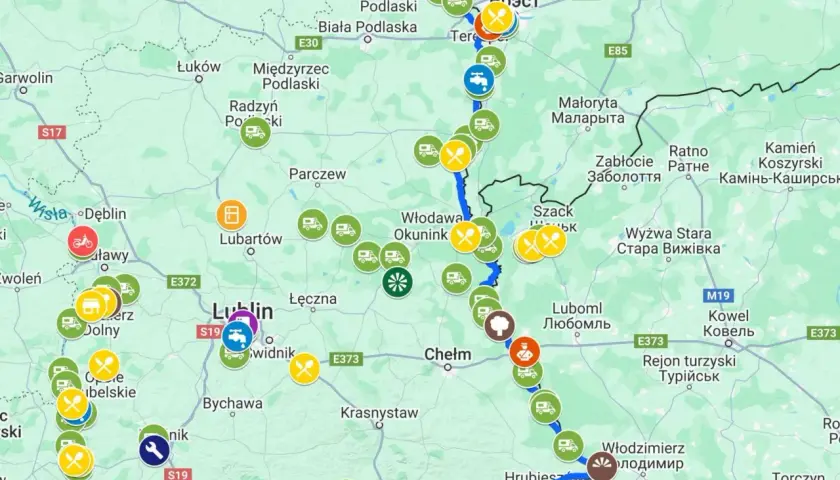 Kamperem po Polsce: gdzie legalnie spać? Poradnik i mapy